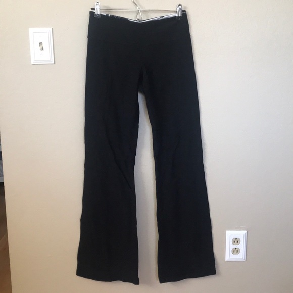 Lululemon Yoga Pants - Picture 1 of 4